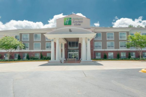  Holiday Inn Express Hotel and Suites Natchitoches, an IHG Hotel  Натчиточес